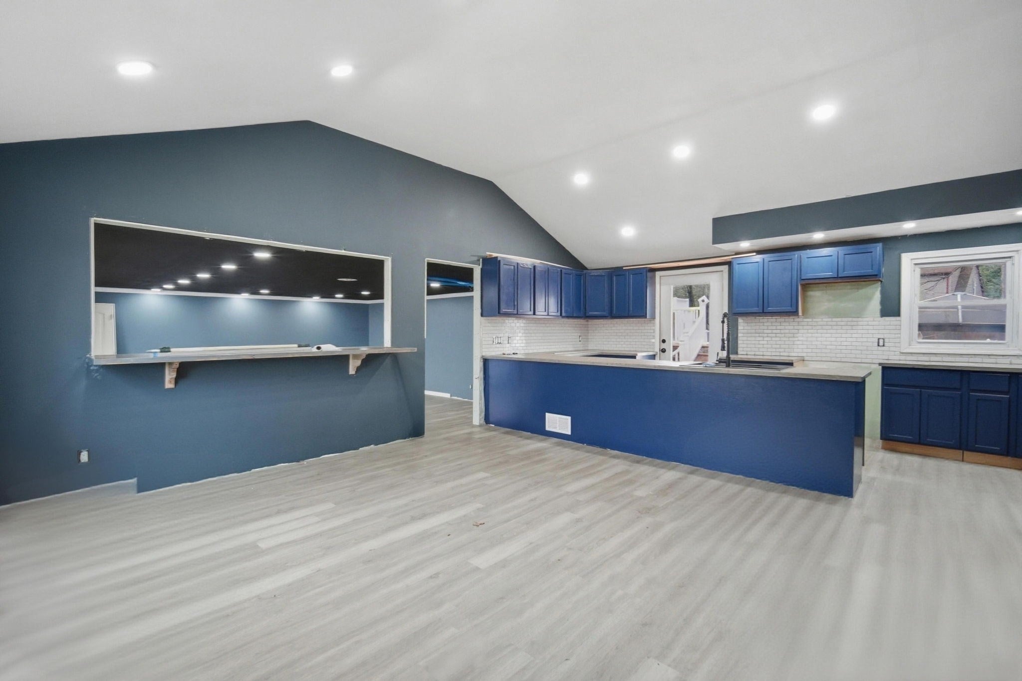 71 Sun Valley Rd, Holyoke, MA, 71 Sun Valley Rd, Holyoke, MA Photo #38