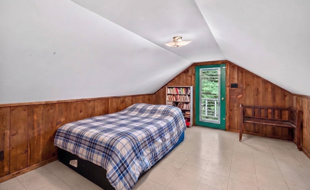 46 Tilton Ave, Lunenburg, MA Photo #18