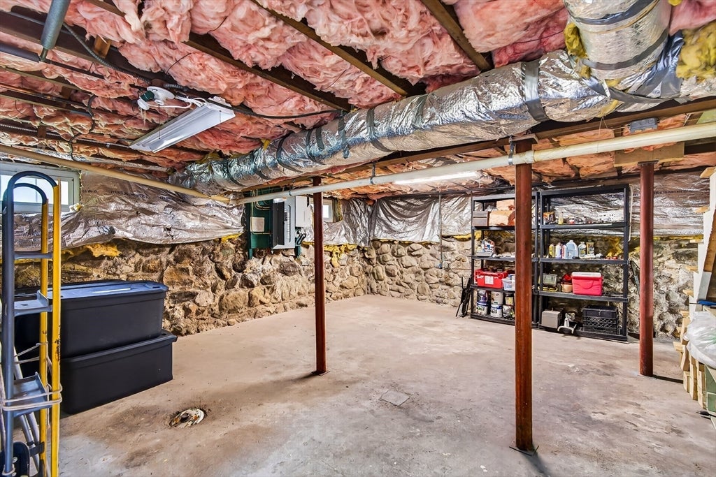 46 Tilton Ave, Lunenburg, MA Photo #22