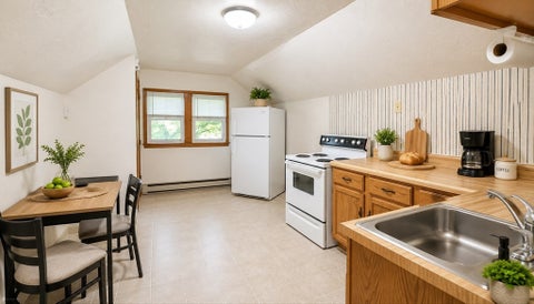 Photo of 109 Green Hill Pkwy #2, Worcester, MA 01605 (MLS # 73538447)