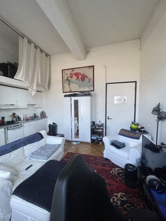 61 Brookline Avenue 301