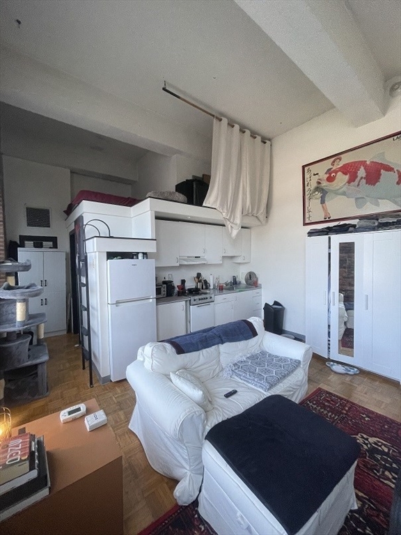 61 Brookline Avenue 301