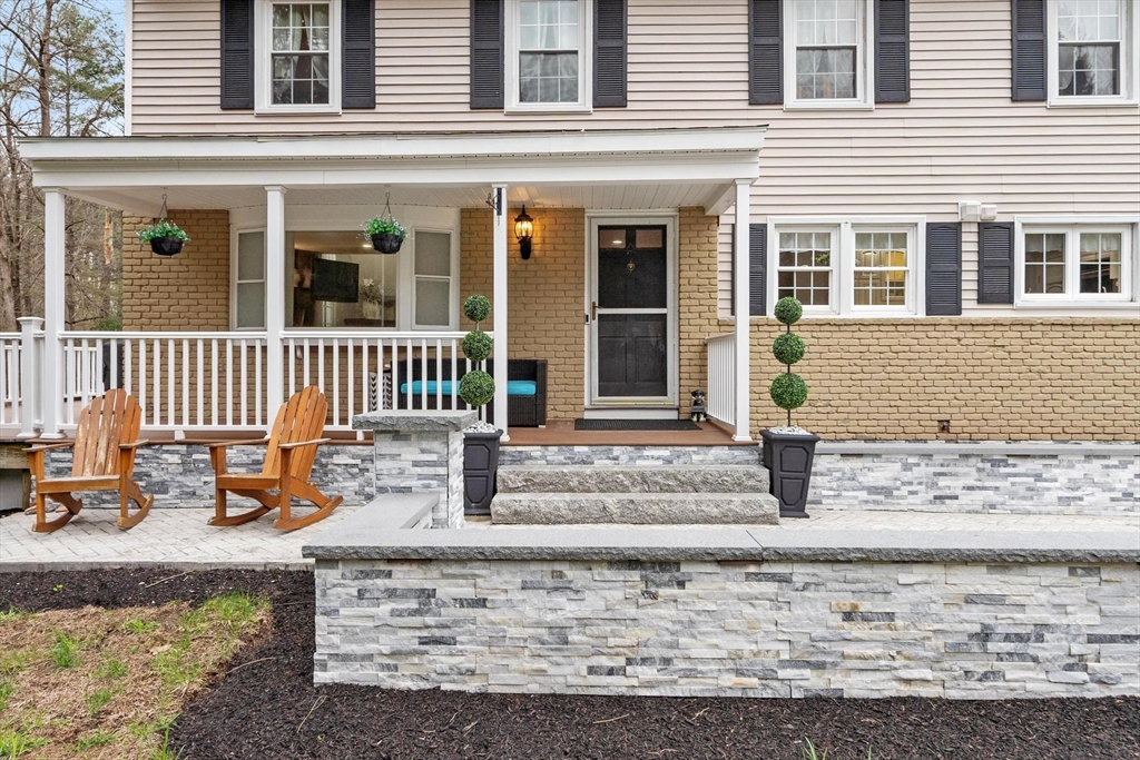 279 Redemption Rock Trl