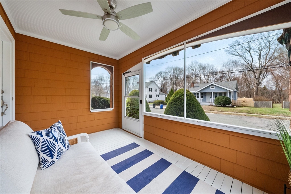 5 Frankwood Ave