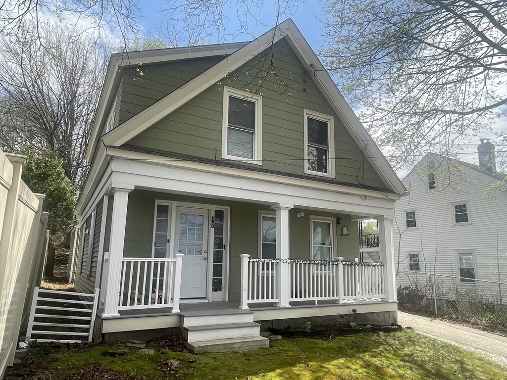 42 E Main St