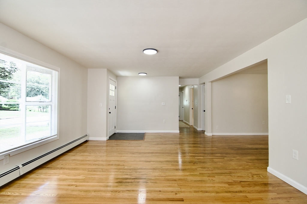 25 W Crystal Brook Dr