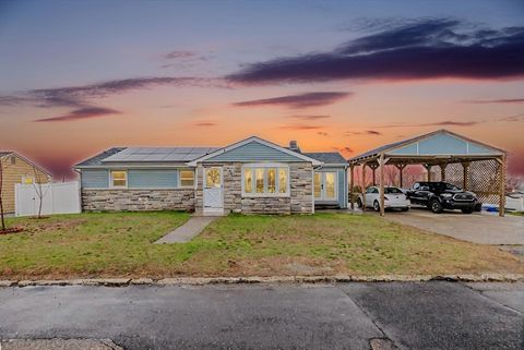 356 Buchanan Street Pawtucket RI 02860