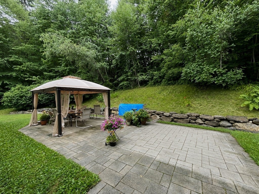 450 Lancaster Ave