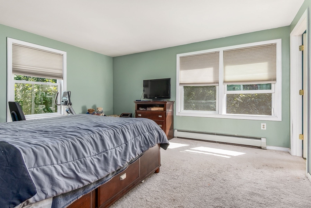 8 Old County Road, Amesbury, MA Photo #11