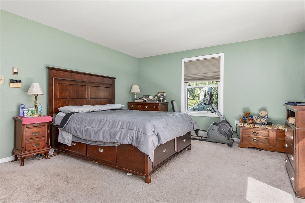 8 Old County Road, Amesbury, MA Photo #9