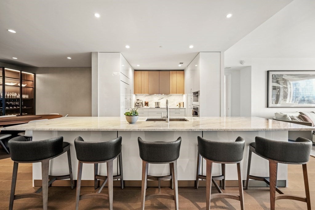 240 Devonshire Street 3602