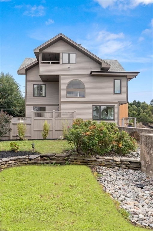 183 Bass Point Rd