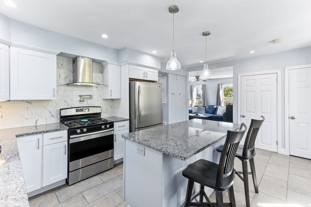 32 Cottage St, Taunton, MA, 32 Cottage St, Taunton, MA Photo #2