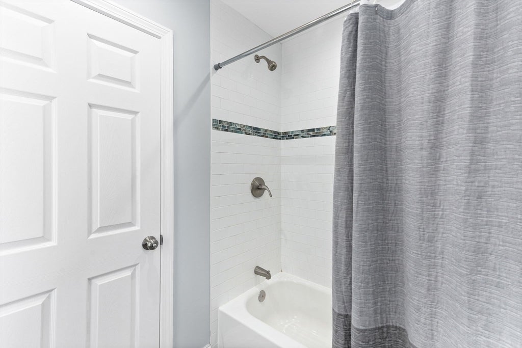32 Cottage St, Taunton, MA, 32 Cottage St, Taunton, MA Photo #10