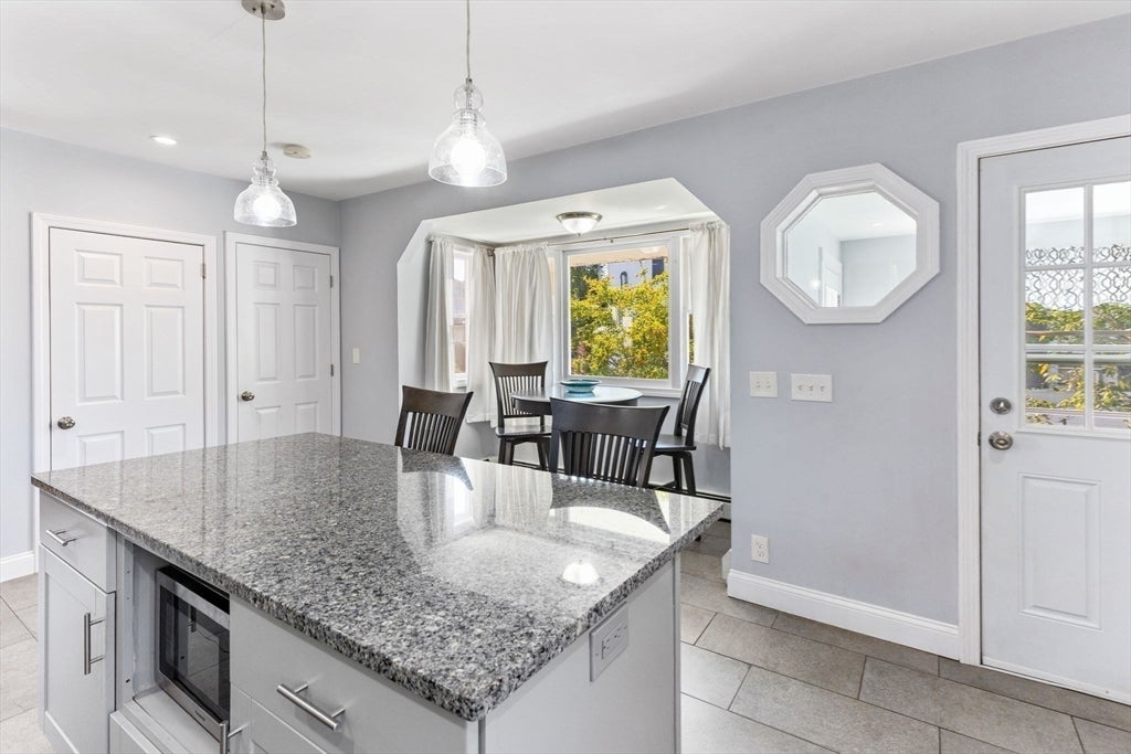 32 Cottage St, Taunton, MA, 32 Cottage St, Taunton, MA Photo #5