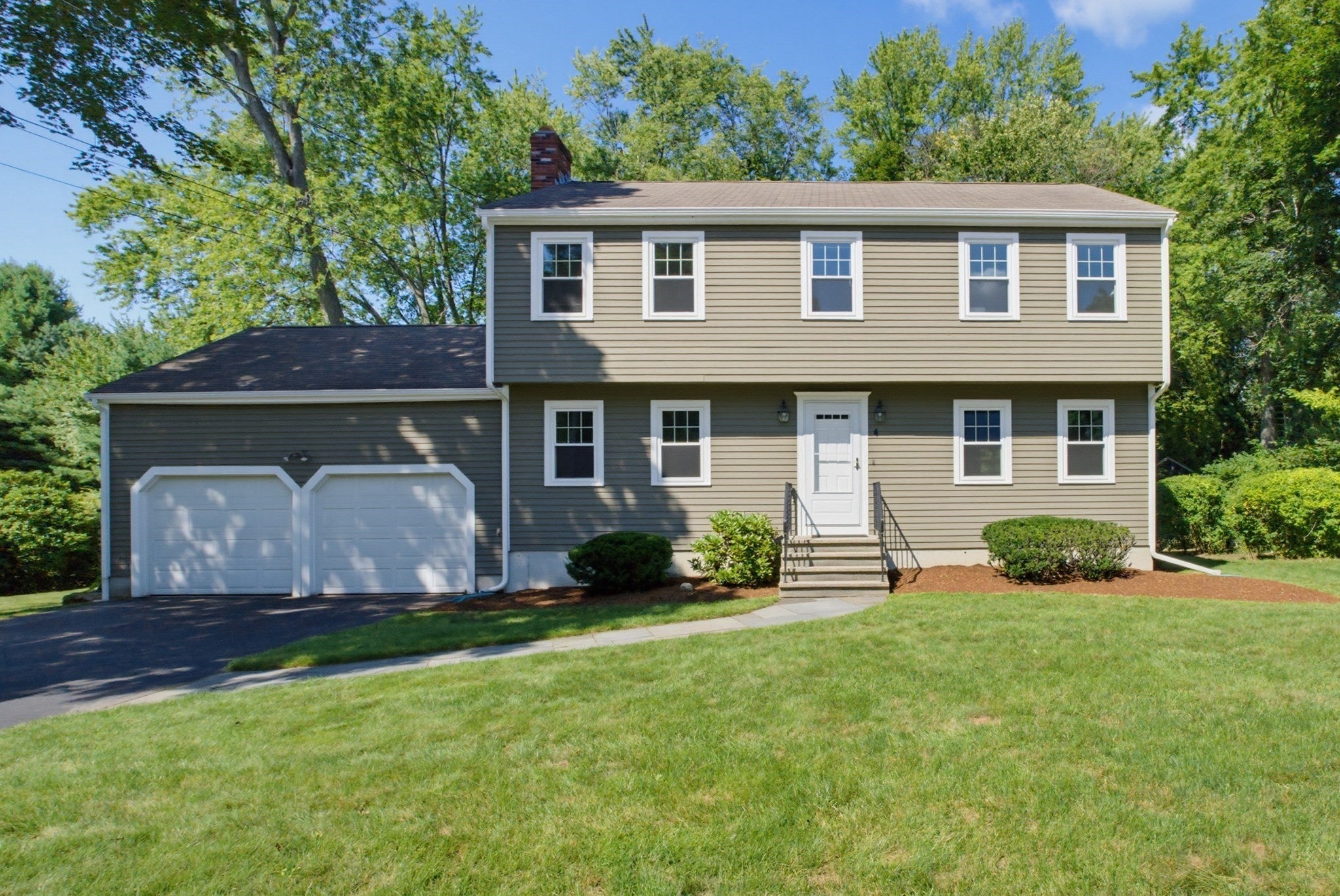 4 Lewis Drive