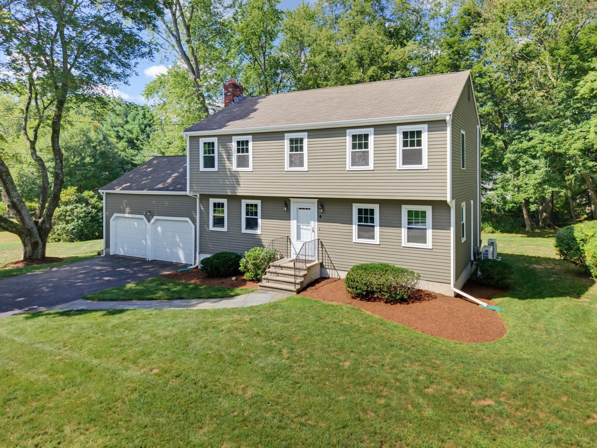 4 Lewis Drive