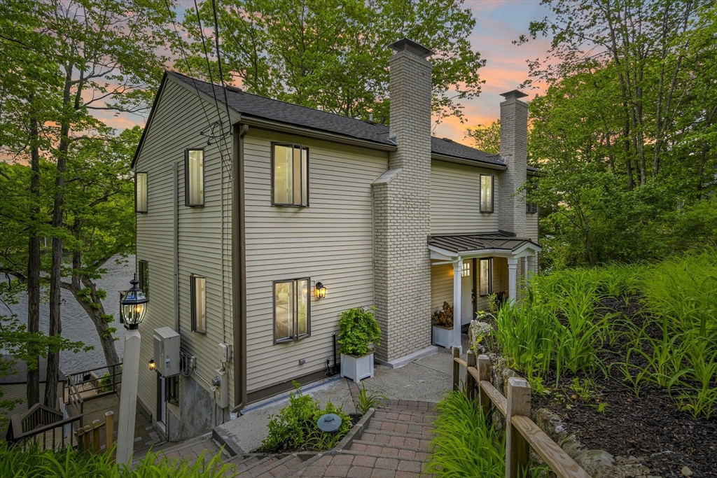 105 Crockett Road