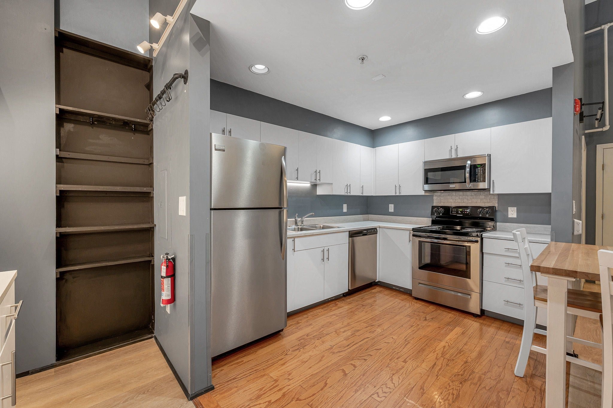 172 Middle St #204, Lowell, MA, 172 Middle St #204, Lowell, MA Photo #6