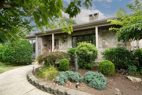 74 Ray St Ludlow MA 01056