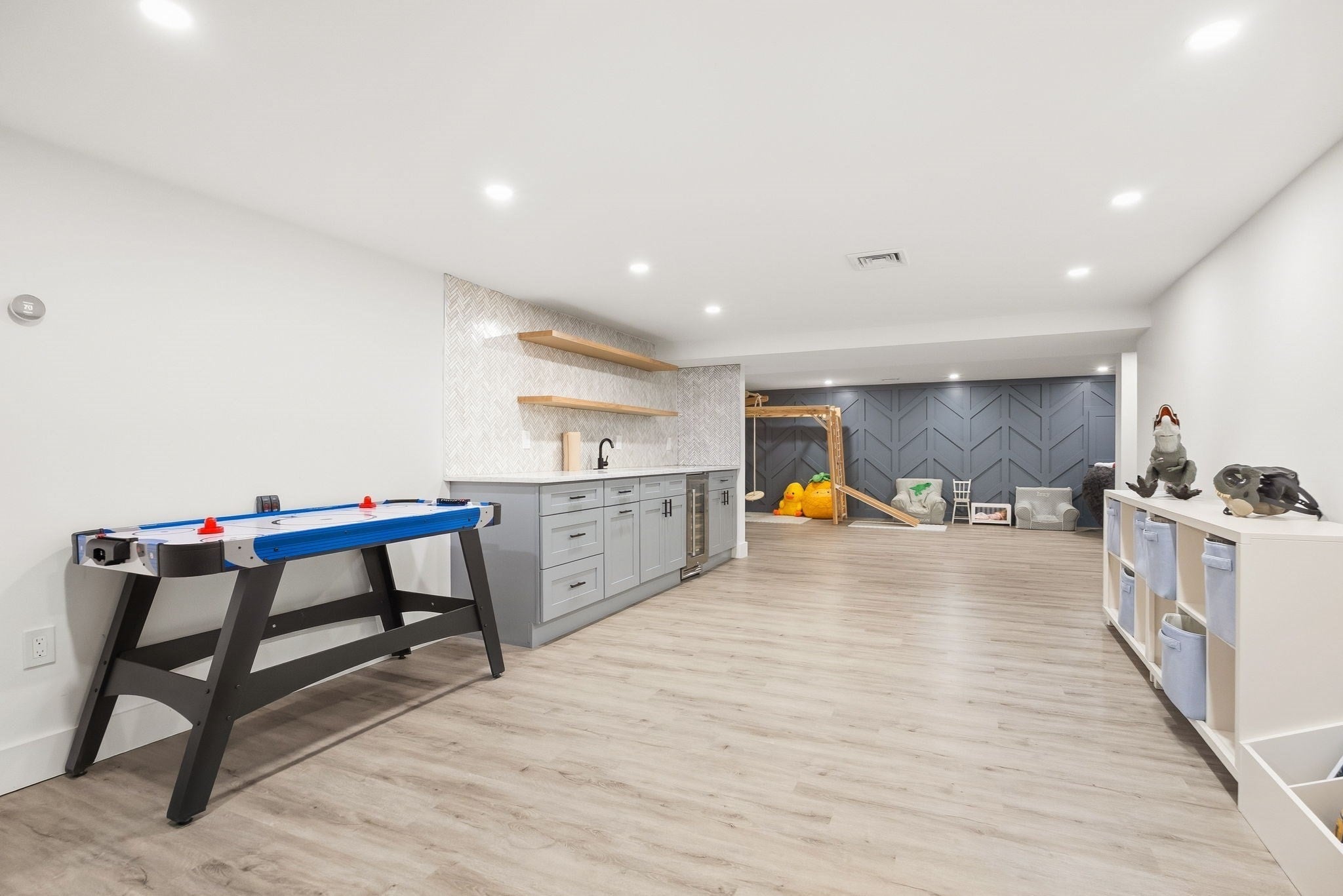 25 Meadowbrook Road, Dover, MA Photo #21