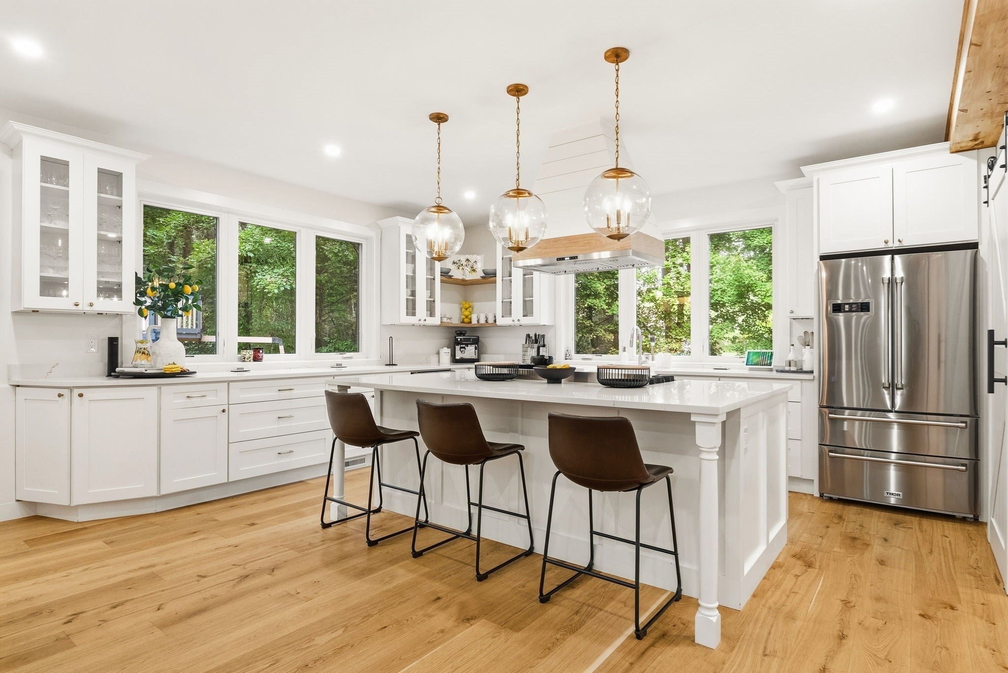 25 Meadowbrook Road