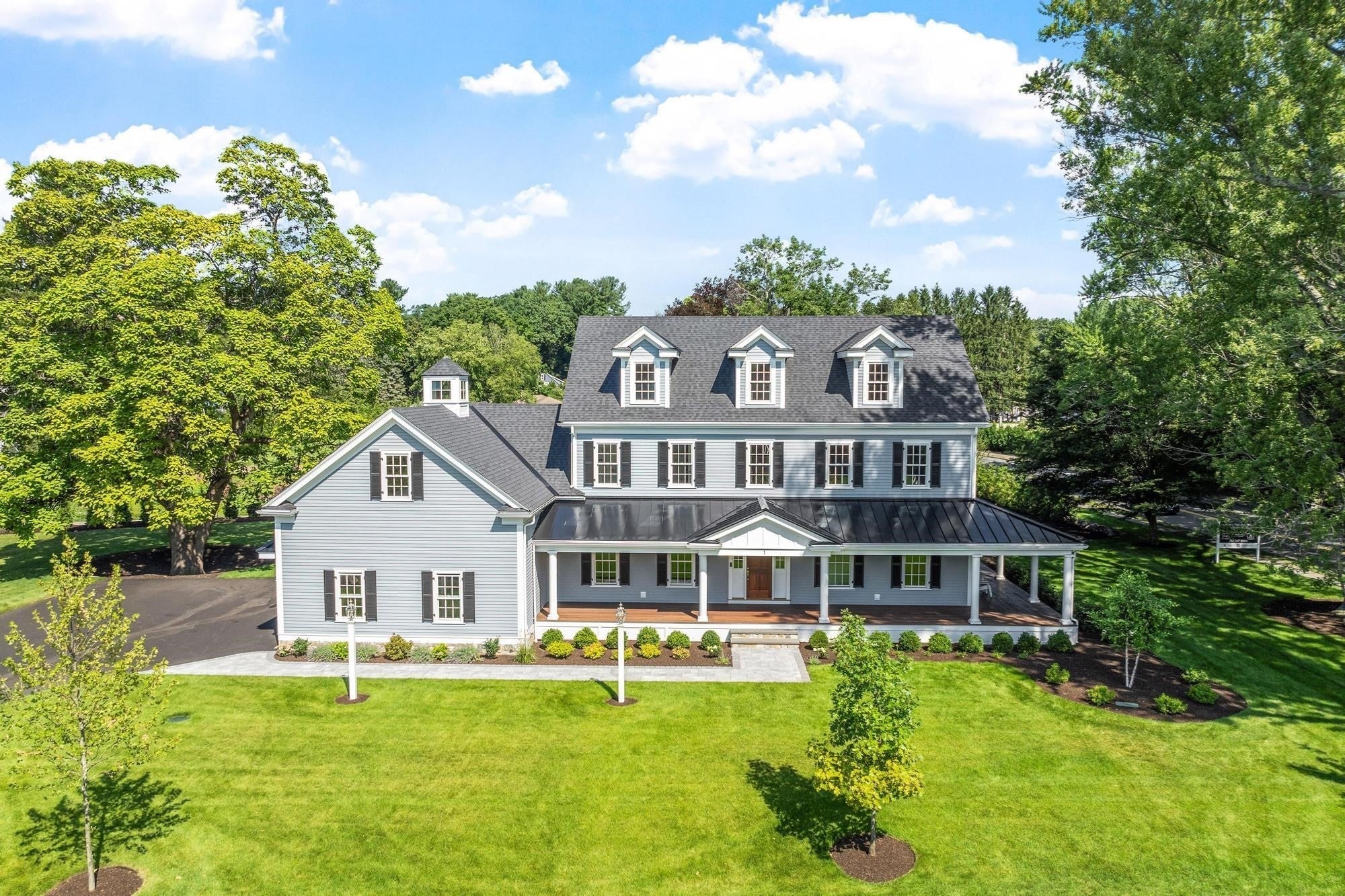 1 Tuttle Lane