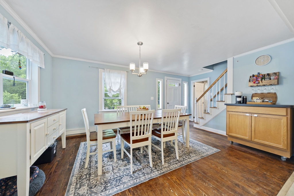 285 Raynor Ave