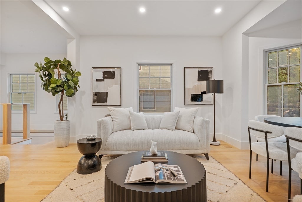65 Francis St #A, Brookline, MA, 65 Francis St #A, Brookline, MA Photo #8
