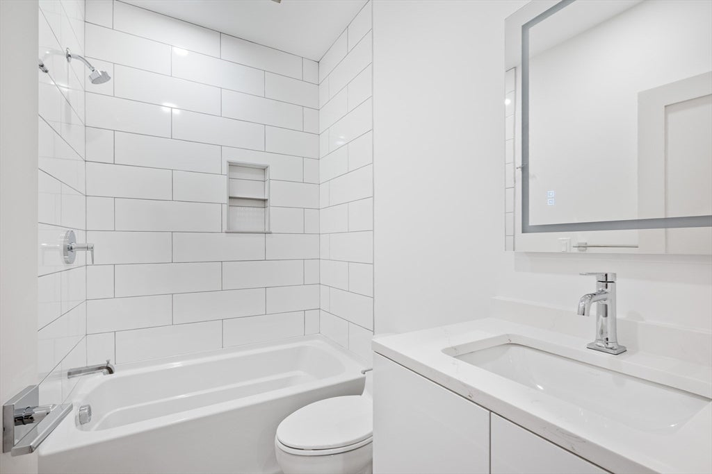 65 Francis St #A, Brookline, MA, 65 Francis St #A, Brookline, MA Photo #27