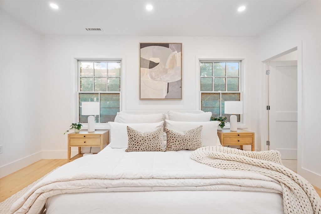 65 Francis St #A, Brookline, MA, 65 Francis St #A, Brookline, MA Photo #17