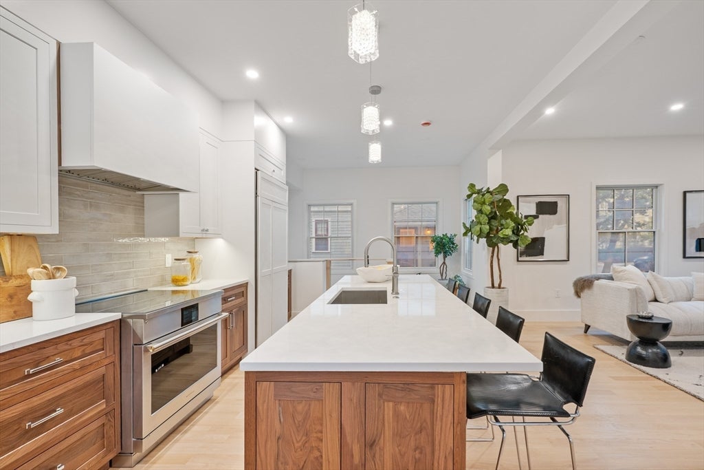 65 Francis St #A, Brookline, MA, 65 Francis St #A, Brookline, MA Photo #7