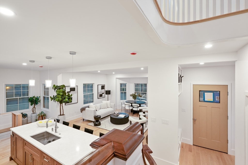 65 Francis St #A, Brookline, MA, 65 Francis St #A, Brookline, MA Photo #12