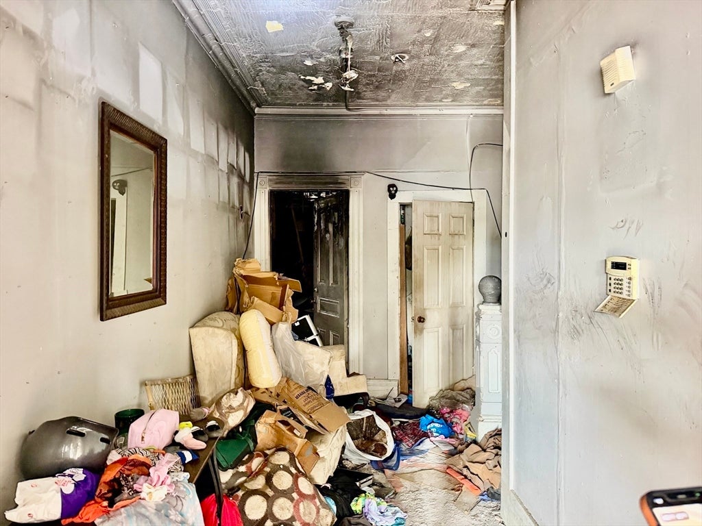 171 Beech St, Holyoke, MA Photo #6