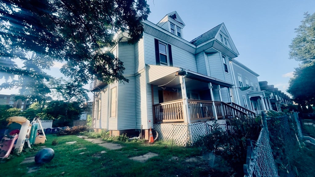 171 Beech St, Holyoke, MA Photo #15