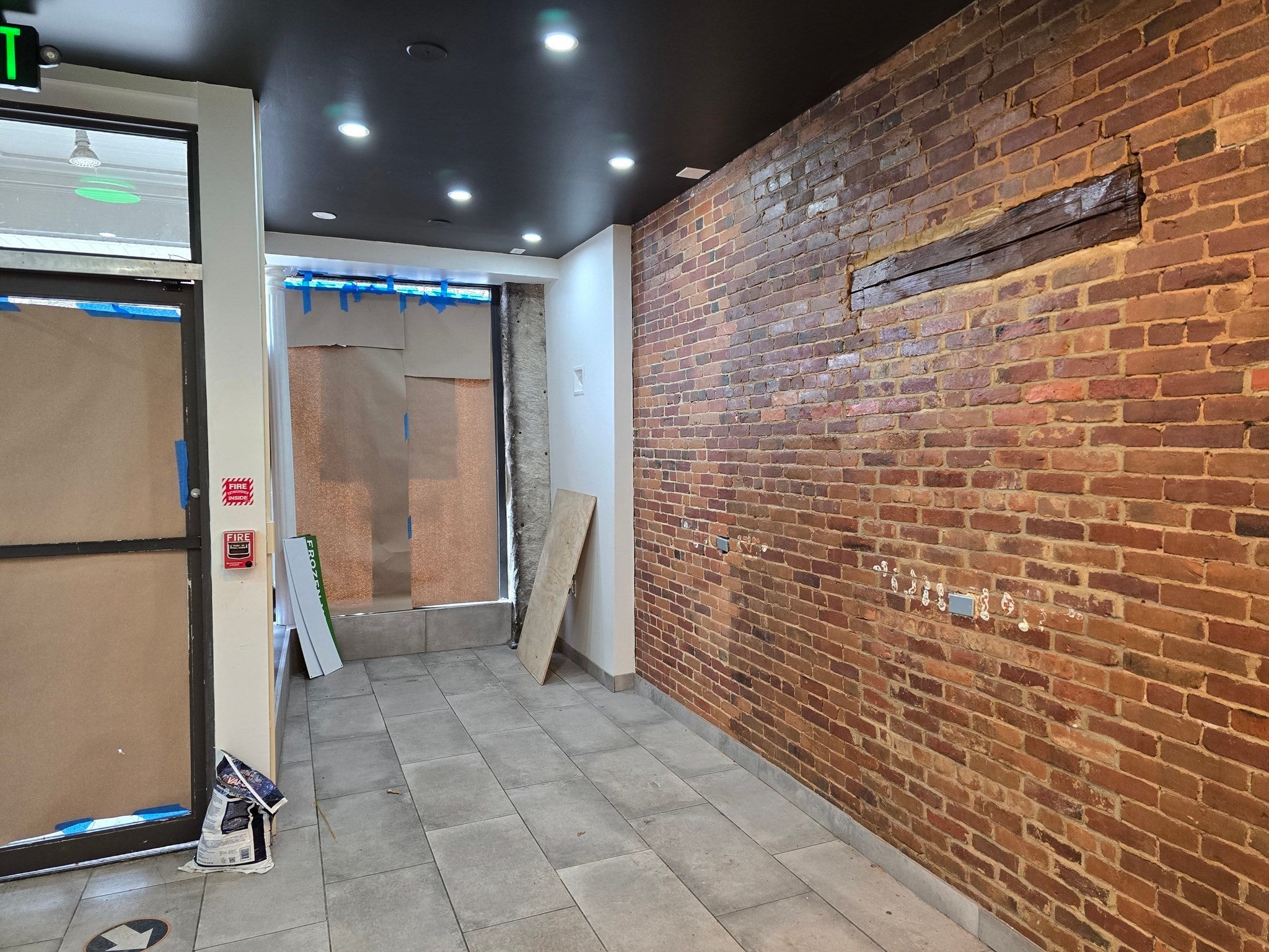 141 Main Street 1