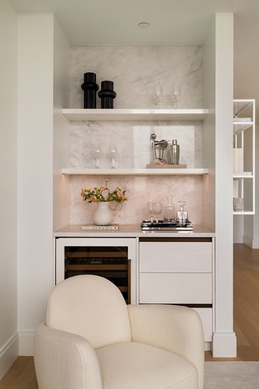 380 Harrison Avenue PH2G