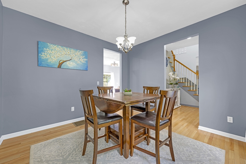 128 Podunk Rd