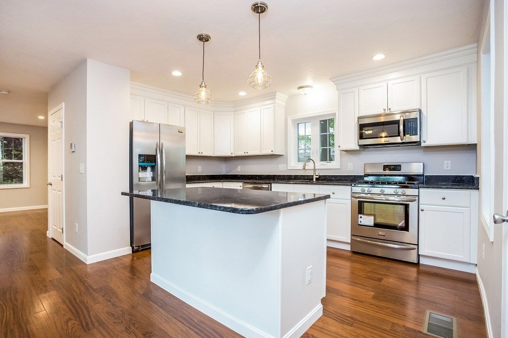 20 West St, West Bridgewater, MA, 20 West St, West Bridgewater, MA Photo #6