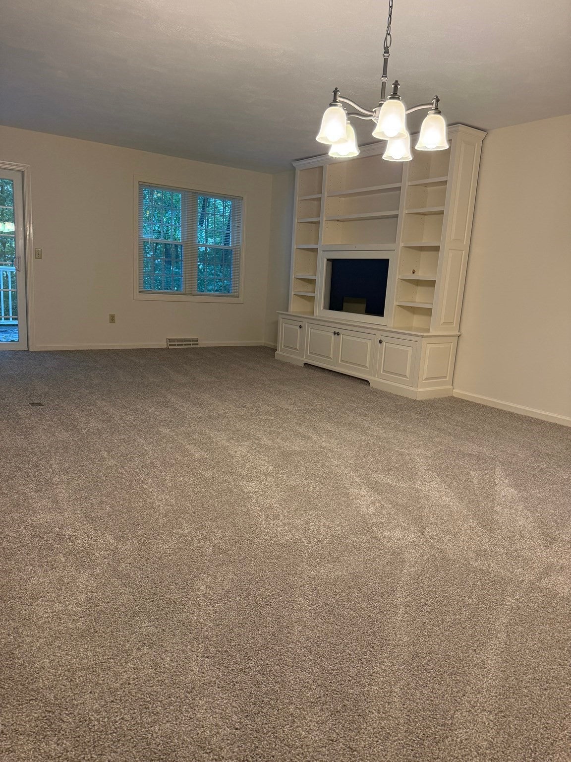 15 Stallbrook Rd 15