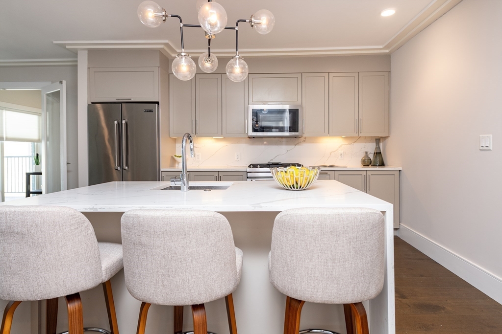 214 Market Street 201