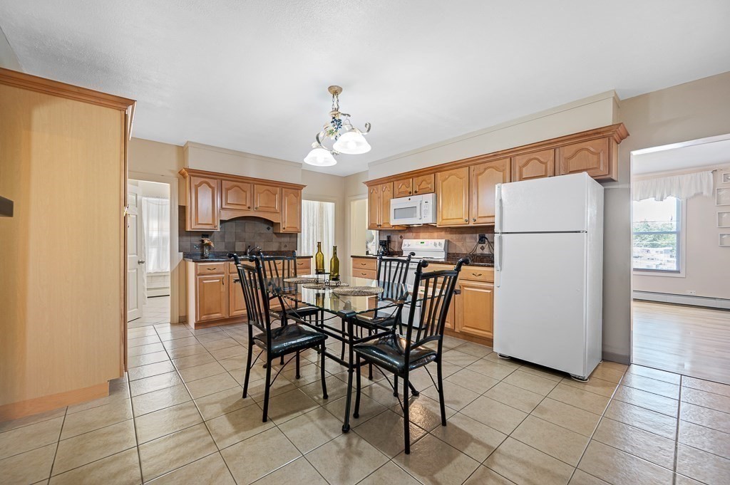 352 Daniels St, Fitchburg, MA Photo #7