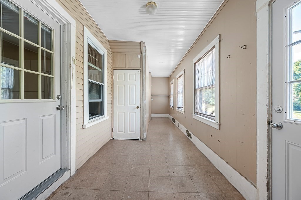 352 Daniels St, Fitchburg, MA Photo #23