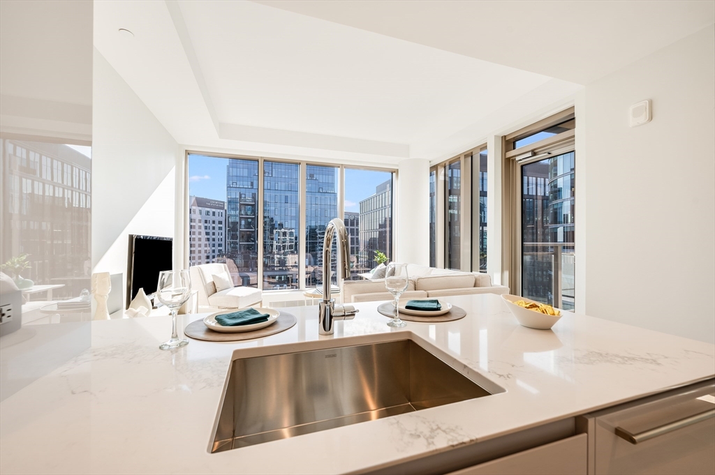 133 Seaport Blvd 2003