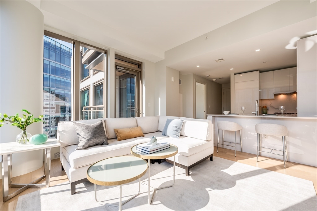 133 Seaport Blvd 2003