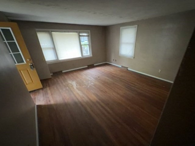 12 Lawton St, Springfield, MA, 12 Lawton St, Springfield, MA Photo #5