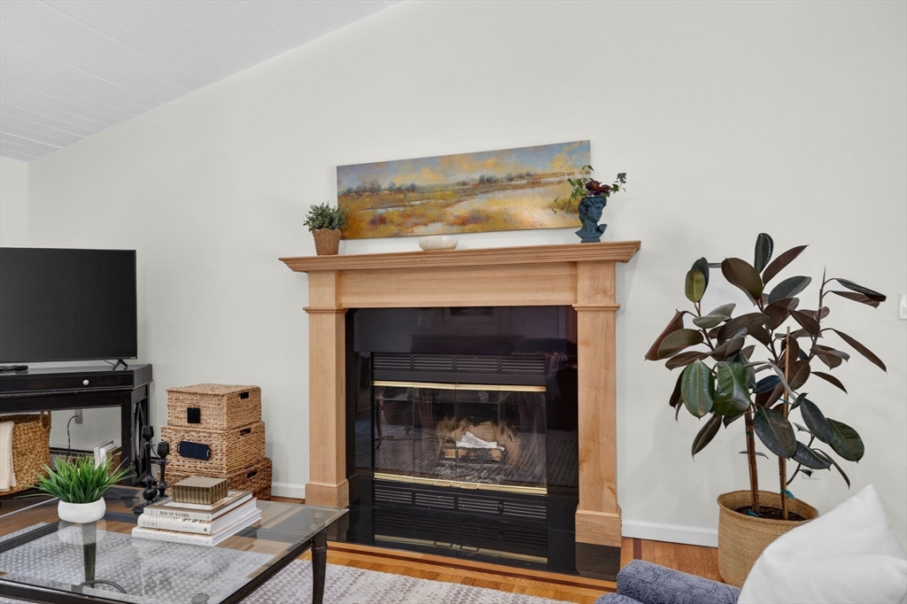 888 Walnut Plain Rd, Rochester, MA Photo #20