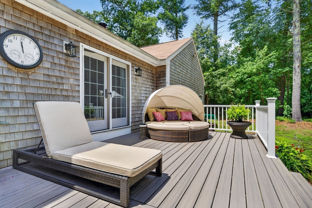 888 Walnut Plain Rd, Rochester, MA Photo #7