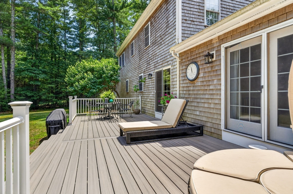 888 Walnut Plain Rd, Rochester, MA Photo #8