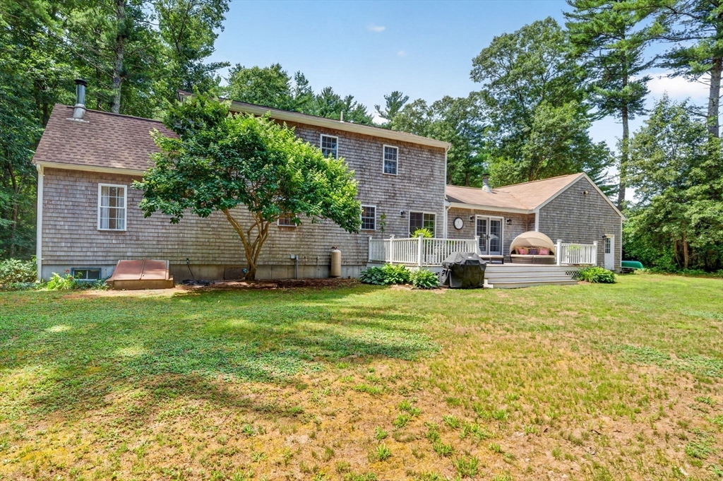 888 Walnut Plain Rd, Rochester, MA Photo #5